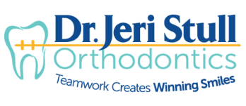 Dr. Jeri Stull Orthodontics Logo